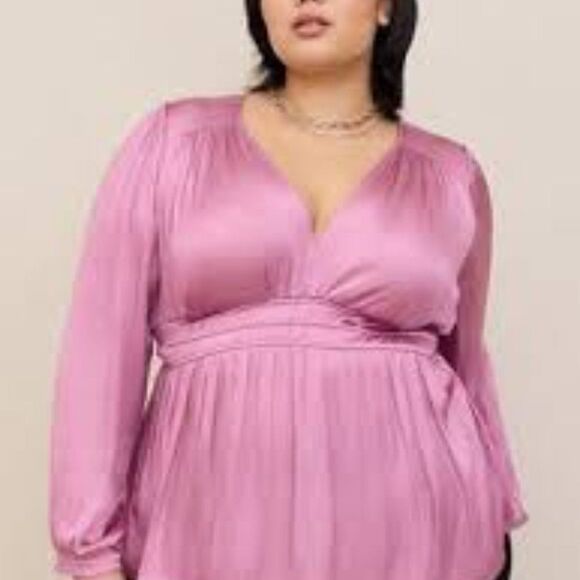 Torrid Peplum Pink Satin Smocked Waist Top Size 1X NWT - Picture 1 of 9